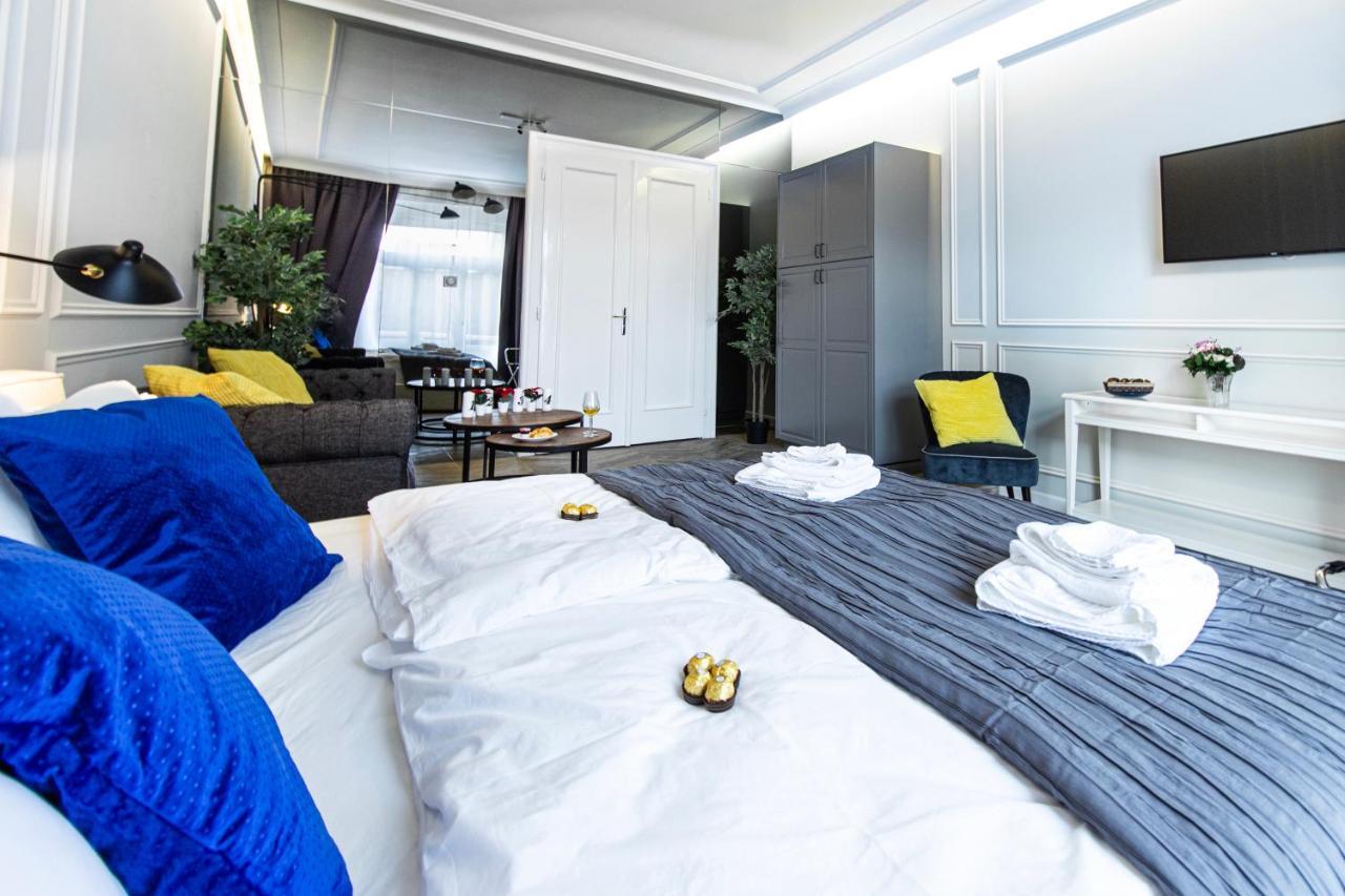 Apartment Tesla Design