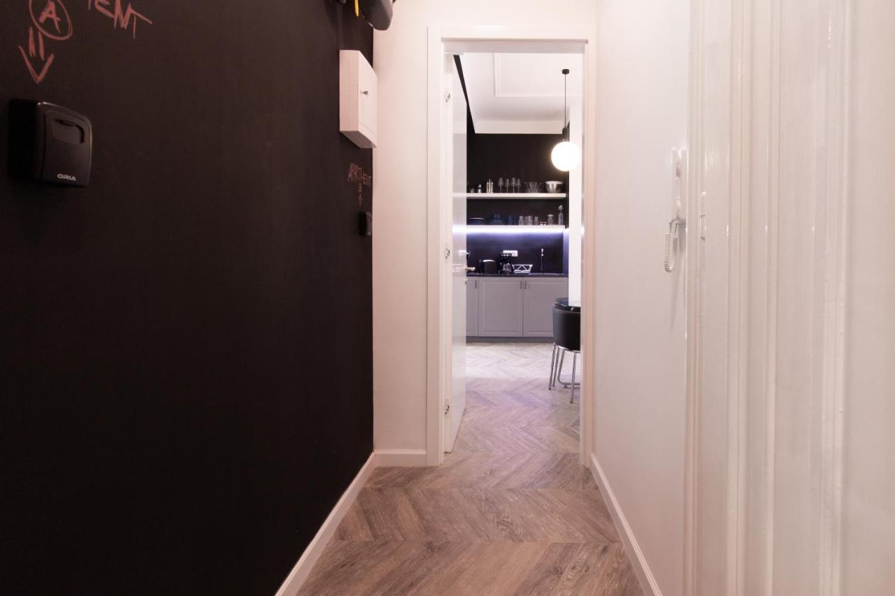 Tesla Design Apartament